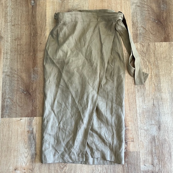 Reformation - Florence linen midi wrap skirt / size M petite / tan - Picture 5 of 14